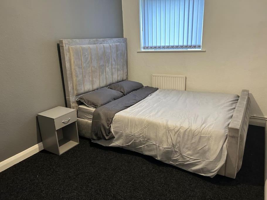 Two Bedroom 18 Apartment Stockton-on-Tees