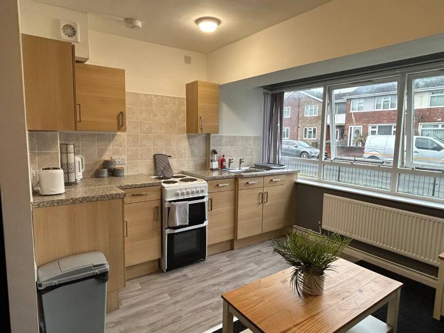 Two Bedroom 18 * Stockton-on-Tees